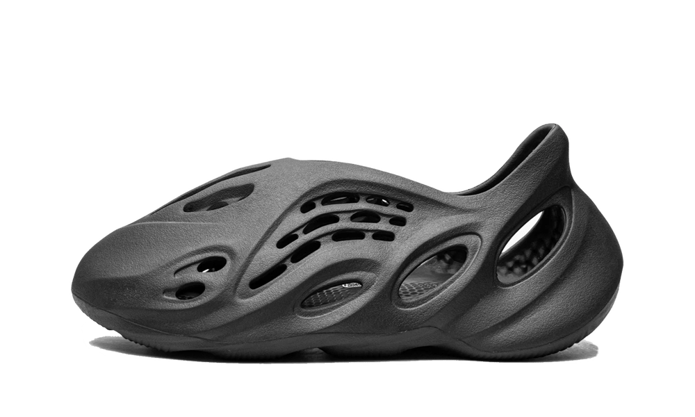 Yeezy Foam Runner RNR Onyx DROP UP