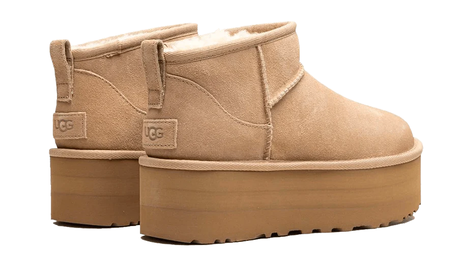 UGG Mini Platform Boot Sand - DROP UP