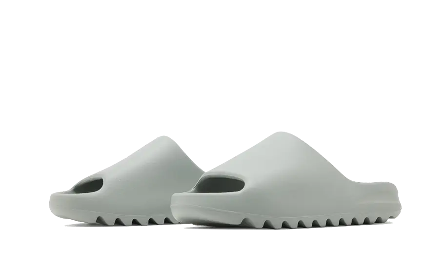 Yeezy Slide Salt - DROP UP